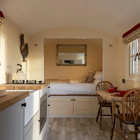 Abbey Farm Glamping & Cottage Thame Room photo